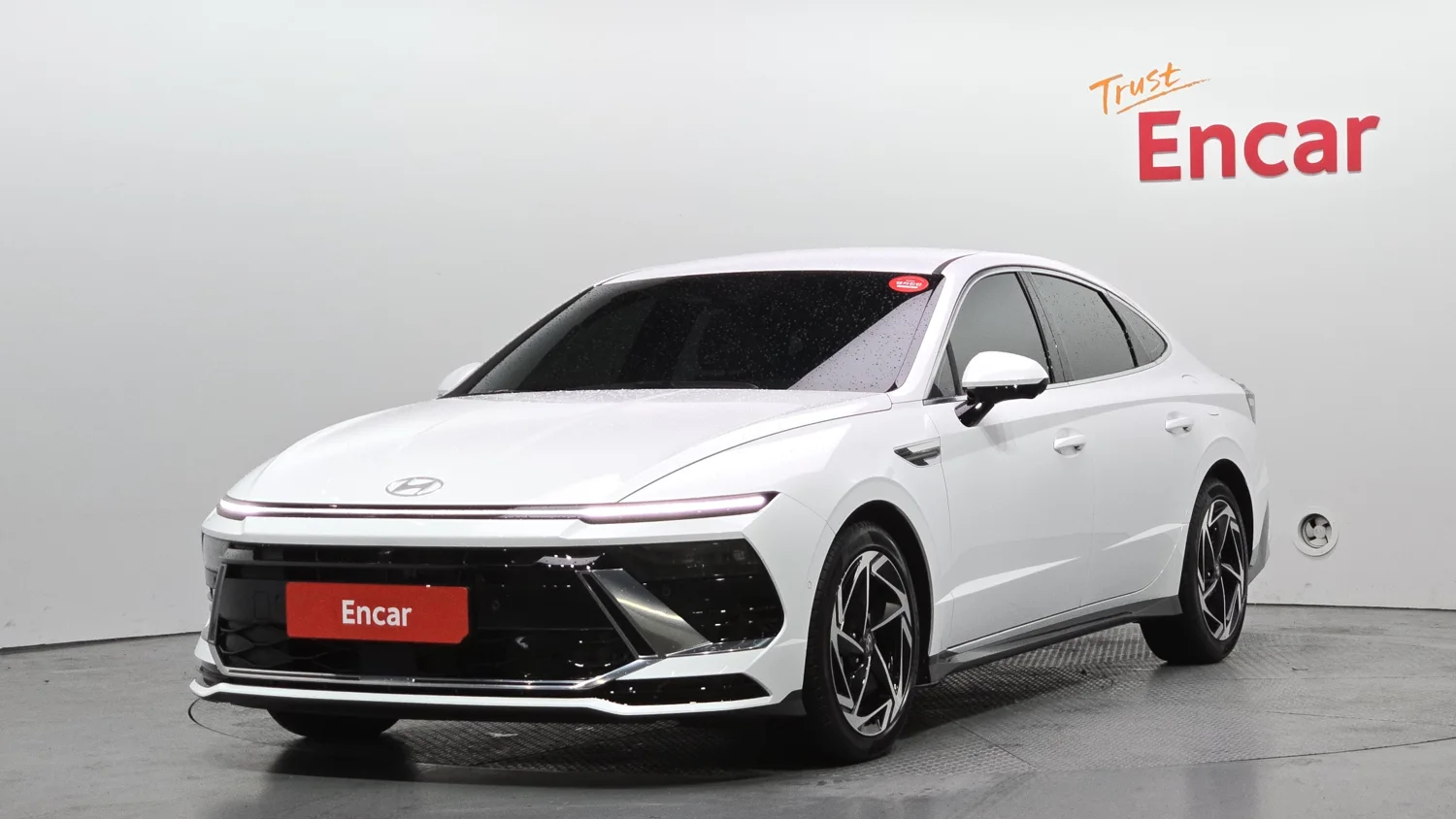 Hyundai Sonata sourced from Korea by AJ Trading