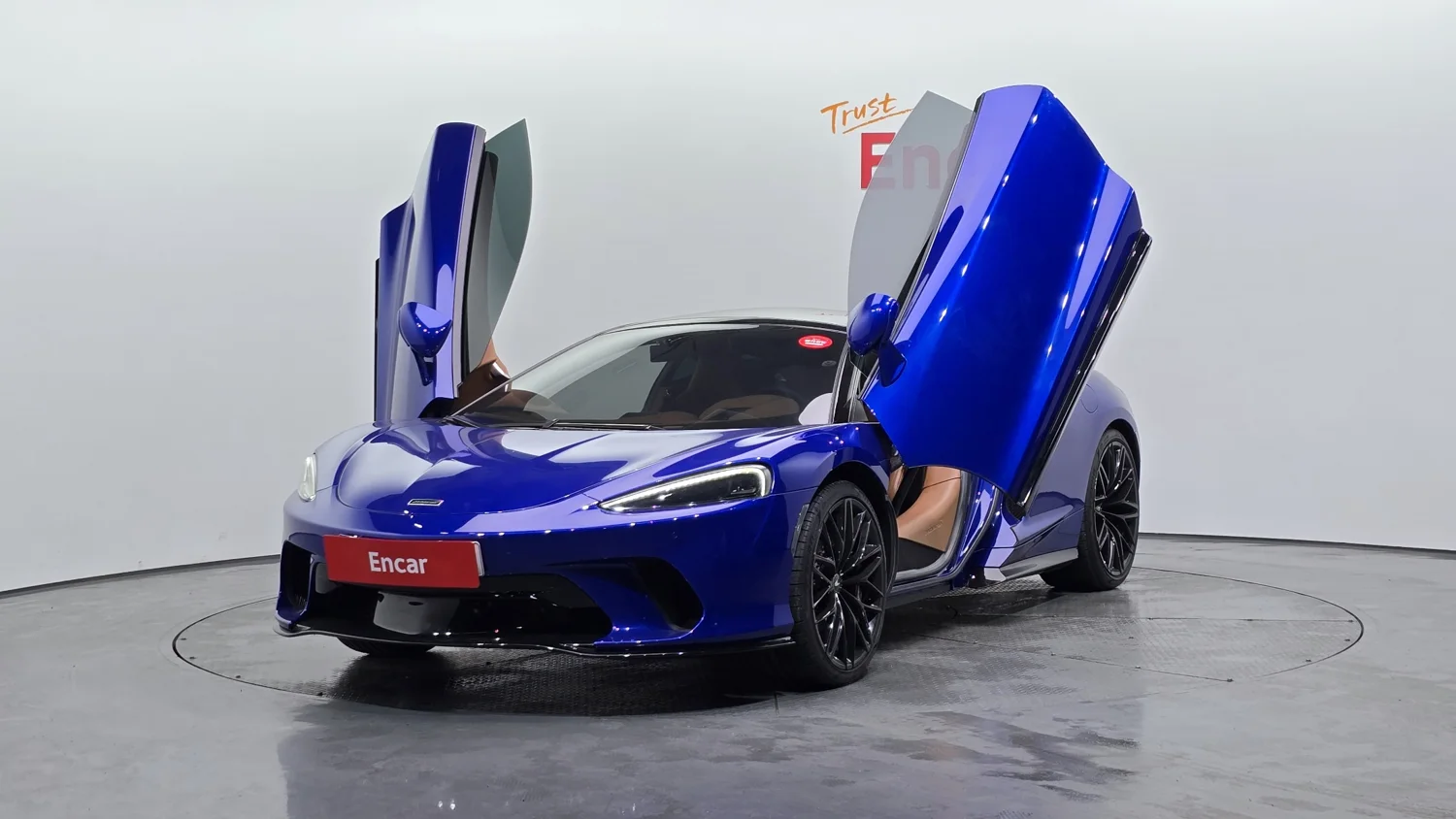 McLaren GT sourced from Korea by AJ Trading