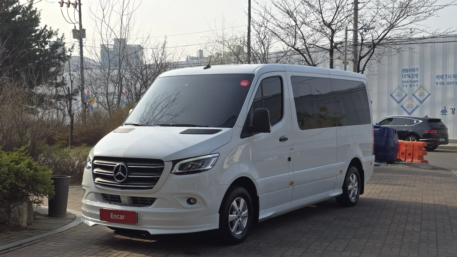 Mercedes-Benz Sprinter sourced from Korea by AJ Trading